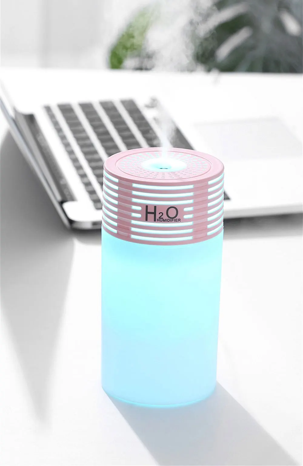 Eficaz Humidificador táctil para coche: Aire fresco y relajante