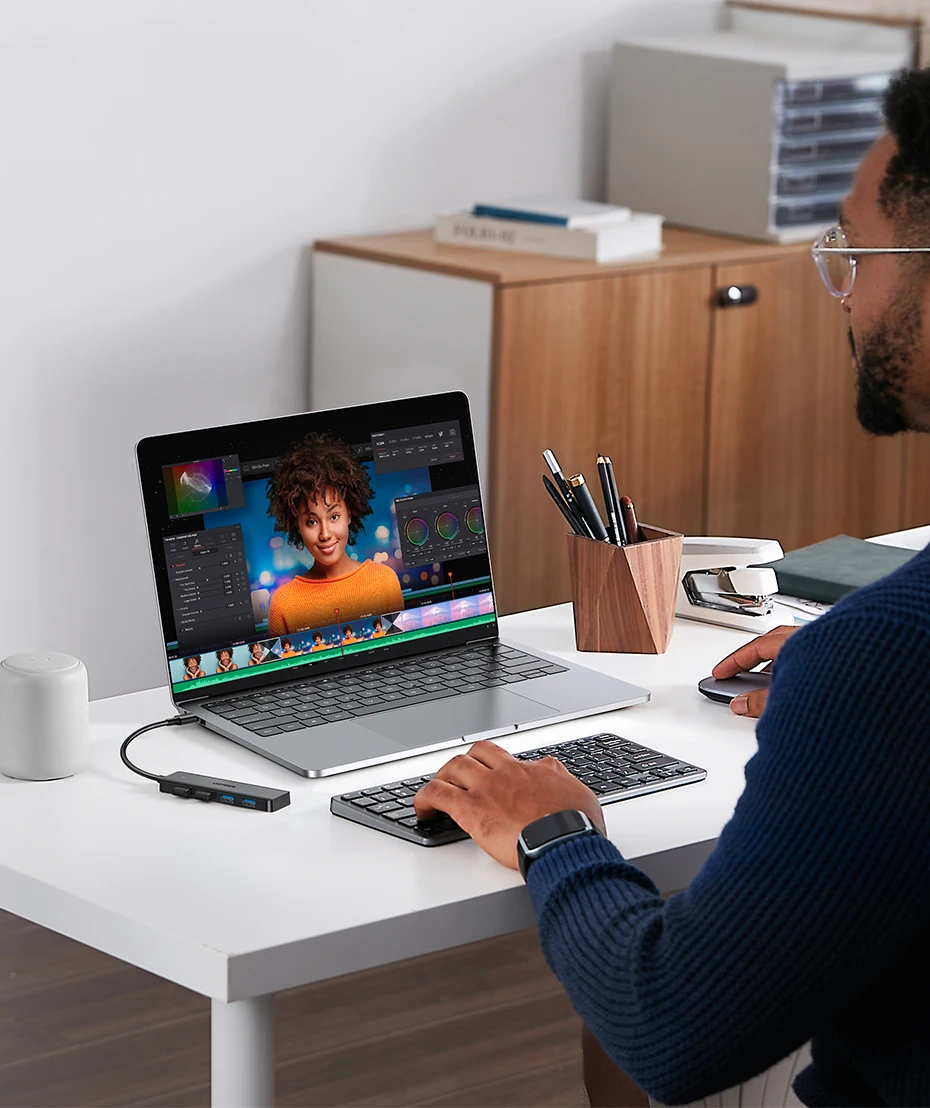 Necesario USB 3.0 con 4 puertos: Eficiente y versátil
