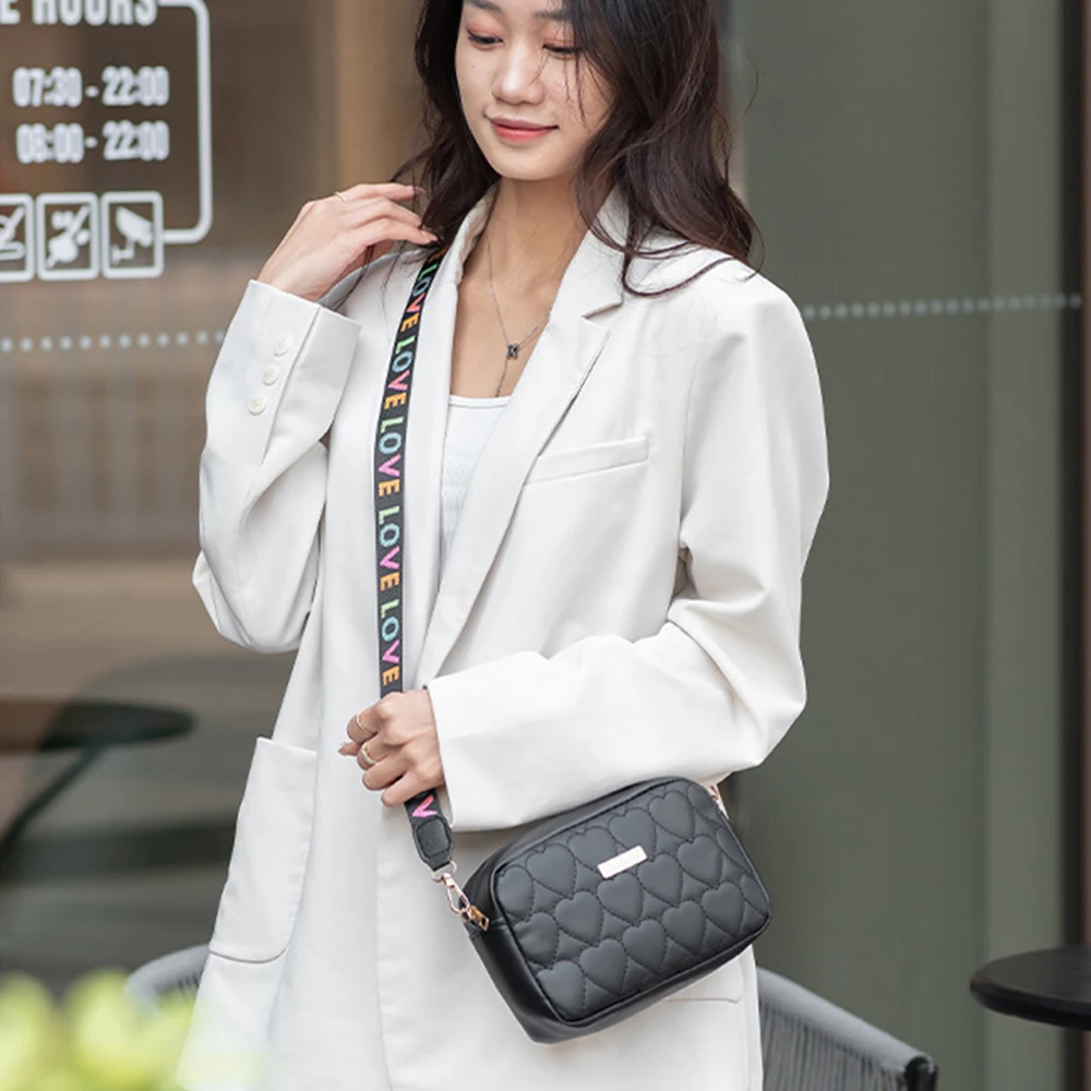 Hermoso Bolso Elegante de Mujer: Diseño Sofisticado